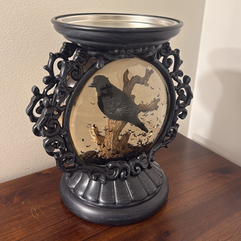 Bath & Body Works Halloween 2022 Raven Water Globe Musical Candle Holder - Picture 5 of 9